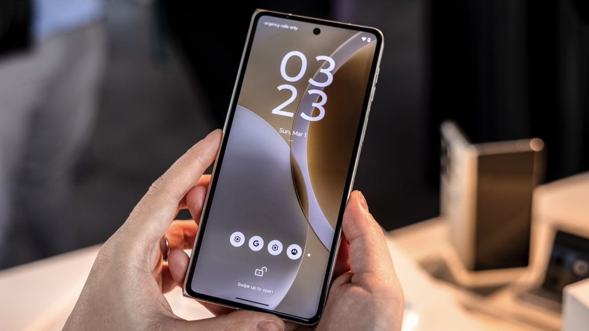 GrapheneOS Is Coming to Motorola Phones in 2027